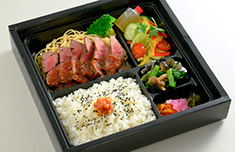 炭火焼牛ひれステーキ弁当