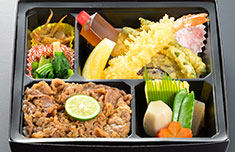 牛肉と天麩羅のお弁当